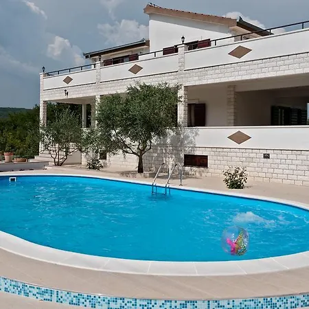 וילה Vinea Prapatnica